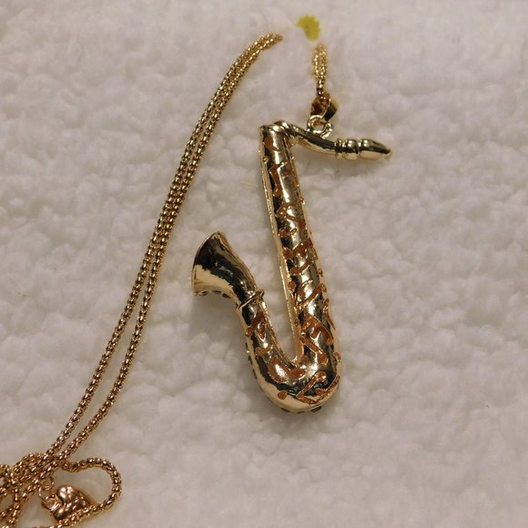 Sax Pendant with chain - Picture 9 of 9